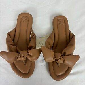 A New Day Sandal Adley Bow Flip Flop Comfort Slide Slip On Shoes Tan Size 6.5